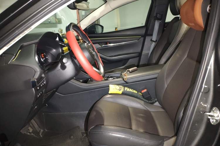 Used Mazda 3 Axela 2021 2.0L Automatic Zhiyao Edition