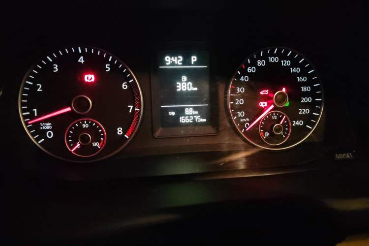 Used Volkswagen Touran 2015 1.4T DSG Comfort Edition 5 Seats