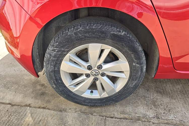 Used Volkswagen Polo 2019 Plus 1.5L Automatic Panoramic Enjoyment Edition Right Rear Wheel Hub