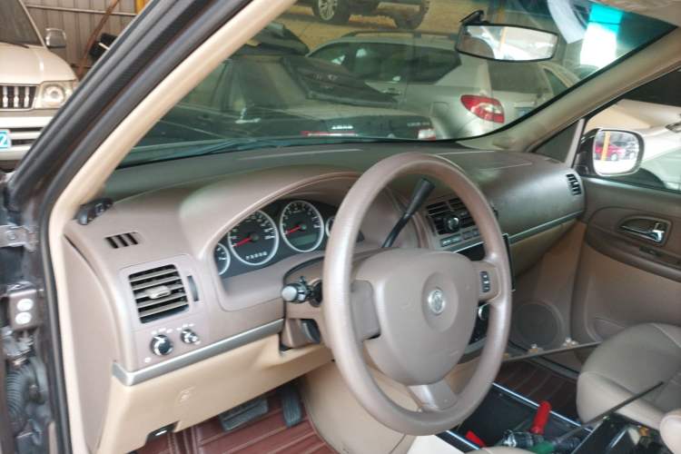 Used Buick GL8 2014 2.4L Classic Edition
