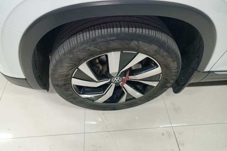 Used Volkswagen Tayron 2022 280TSI Two-Wheel Drive Luxury Smart Connectivity Version
