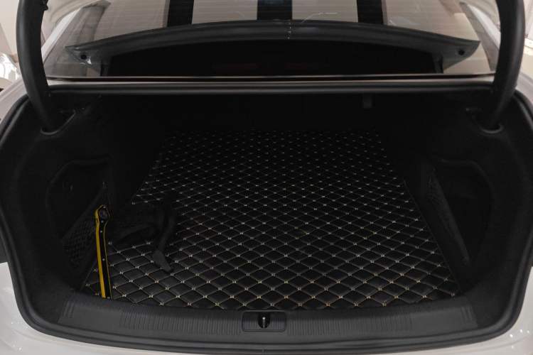 Used Audi A4L 2022 40 TFSI Luxury Dynamic Model Trunk