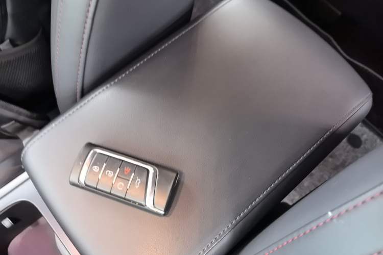 Used GAC Trumpchi GS4 2020 270T Automatic Luxury Smart Connectivity Version Vehicle Key