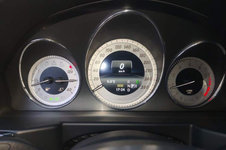 Used Mercedes-Benz GLK-Class 2015 GLK 260 4MATIC Fashion Edition Ultimate Version