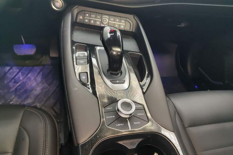 Used Haval F7 2020 1.5T Two-Wheel Drive i-Trend Gear Lever