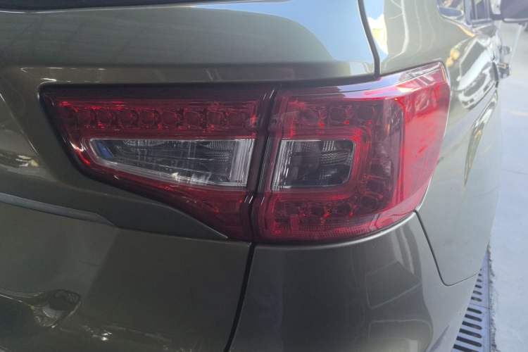 Used CHANGAN CS75 2016 2.0L Manual Luxury Version China V Standard
