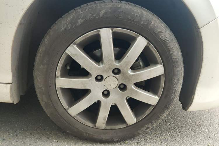 Used Peugeot 308 2013 1.6L Automatic Fashion Model Right Front Wheel Hub