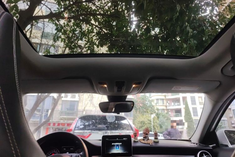 Used Mercedes-Benz GLA 2016 GLA 200 Sport Edition Headliner