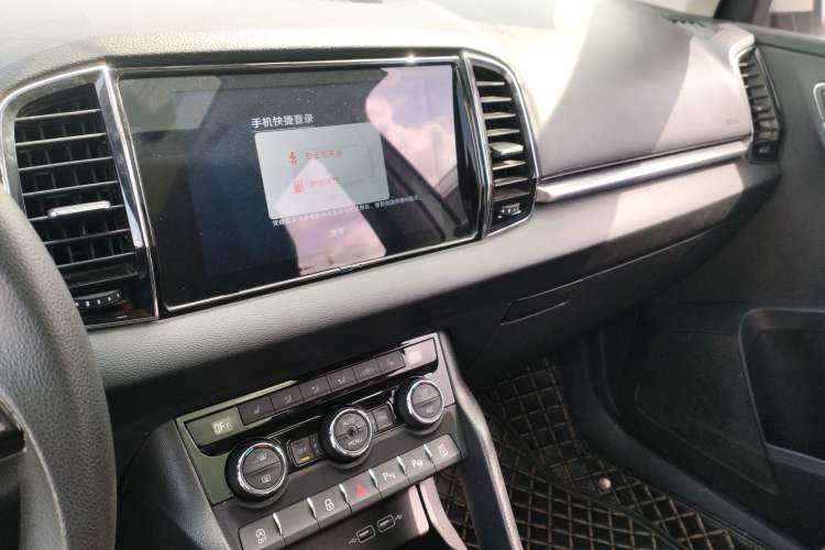 Used Skoda Karoq 2019 TSI280 SmartDrive Luxury Edition China VI standard
