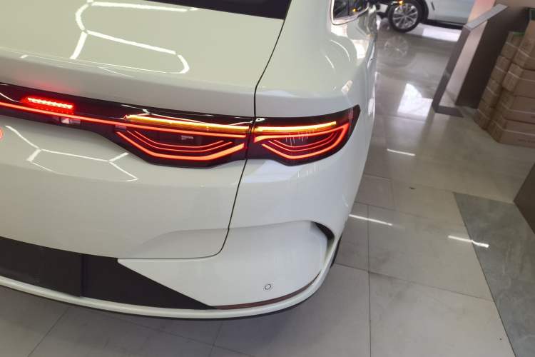 Used BYD Qin L 2025 EV 545KM Excellence Edition
