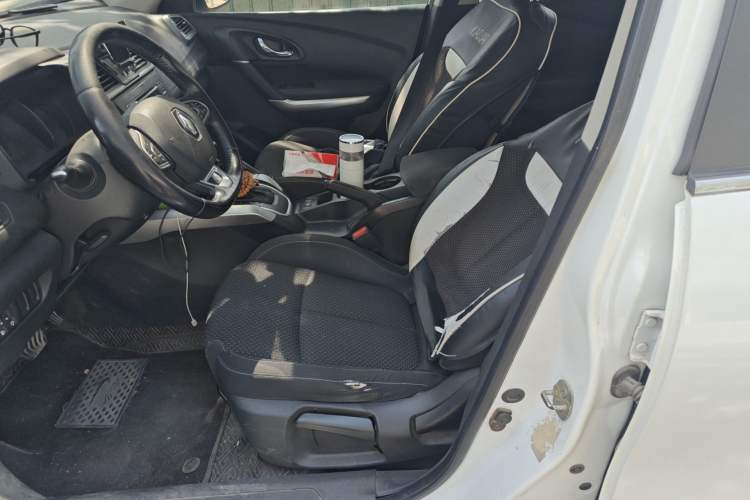 Used Renault Kadjar 2017 2.0L Two-Wheel Drive Comfort Edition Left Front Seat