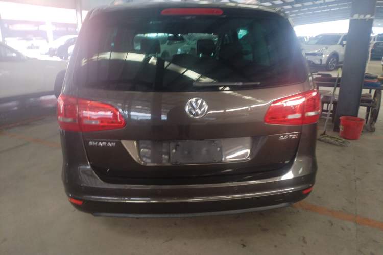 Used Volkswagen Sharan 2014 2.0 TSI Comfort Model
