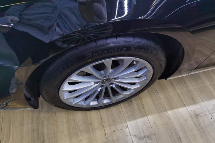 Used Audi A8 2019 Plus A8L 50 TFSI quattro Comfort Model
