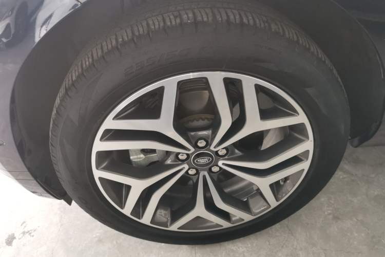 Used Land Rover Range Evoque 2020 249 PS R-DYNAMIC SE Sport Technology Edition Exterior 4