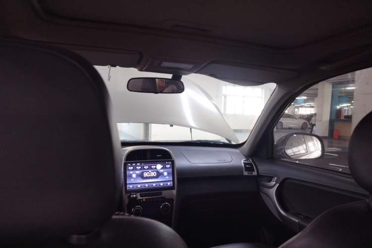 Used Chery Tiggo 3 2015 1.6L CVT ZhiShang Commemorative Edition
