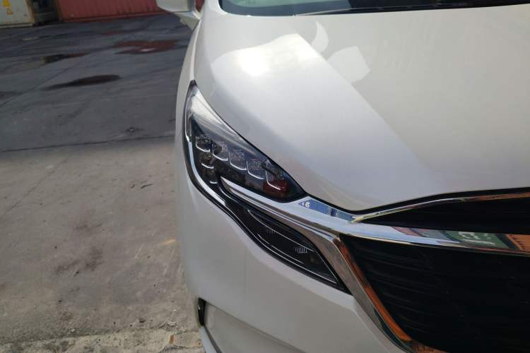 Used Buick GL8 2020 ES Land Cruiser 653T Comfort Edition Exterior 6