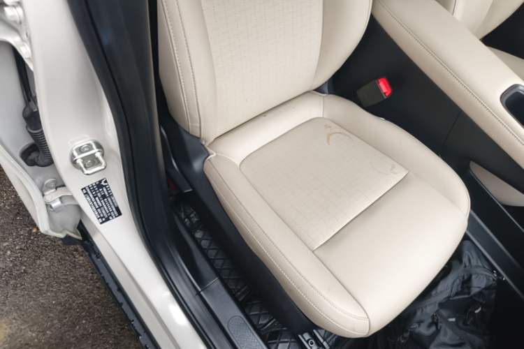 Used Wuling Bingo PLUS 2024 401 km Range 5-Seater Version
