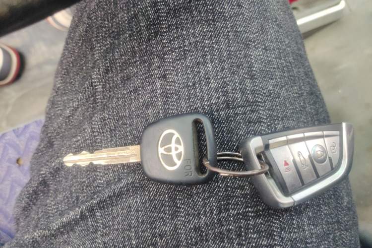 Used Foton Scenic 2014 2.0L Express Classic Short-Wheelbase High-Roof 491EQ4A