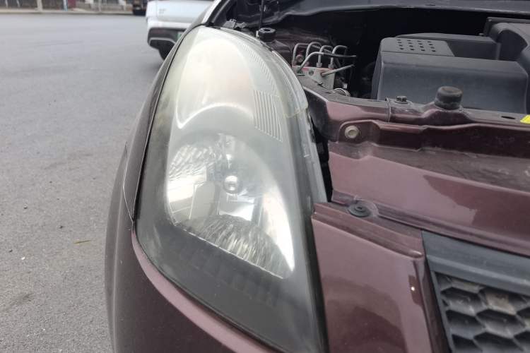 Used Suzuki Swift 2011 1.5L Automatic Sport Audiovisual Edition Right Front Headlight