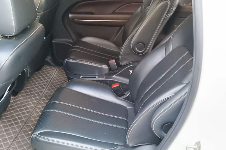 Used GAC Trumpchi M6 2021 270T DCT Luxury Edition (7-seater)
