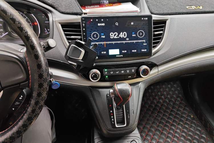 Used Honda CR-V 2016 2.0L two-wheel drive Urban Edition
