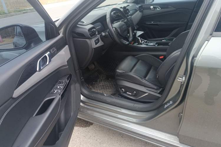 Used Lynk & Co 02 Hatchback 2022 2.0TD Pro