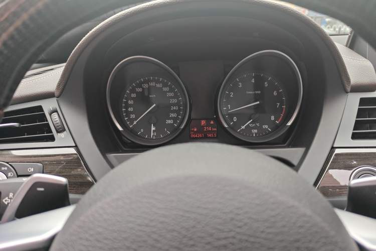 Used BMW Z4 2012 sDrive20i Luxury Model