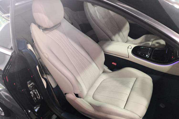 Used Mercedes-Benz E-Class 2023 E 260 Coupe