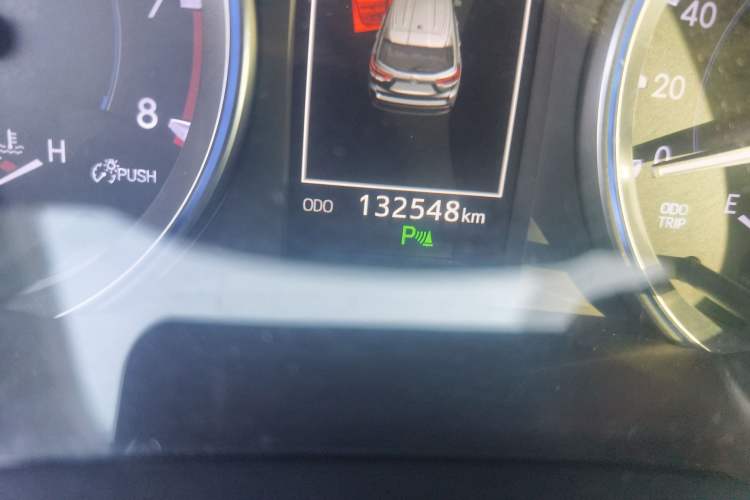 Used Toyota Highlander 2018 2.0T Four-Wheel Drive Luxury Edition 7 Seats China V Emission Standard