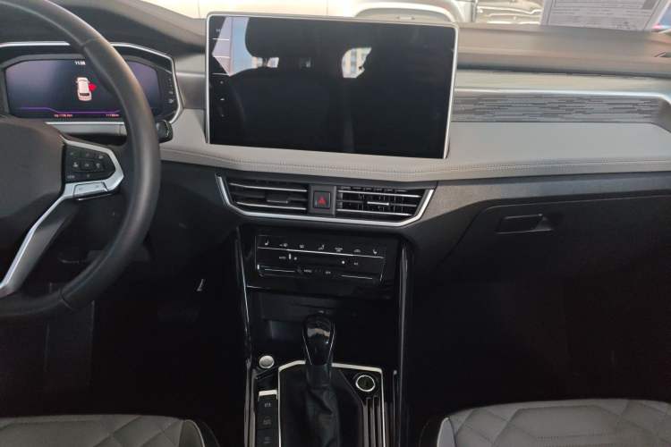 Used Volkswagen Tayron 2023 Revised Version 380TSI All-Wheel Drive R-Line High-Energy Edition
