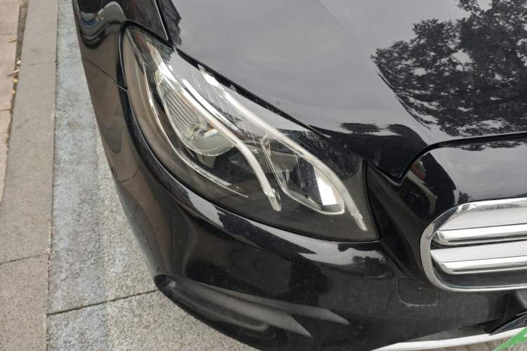 Used Mercedes-Benz E-Class 2018 Facelift E 200 L Sport Edition