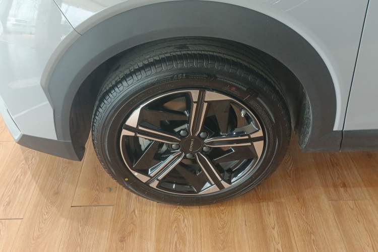 Used Lynk & Co 06 EM-P 2025 EM-P 126 Long-Range Halo