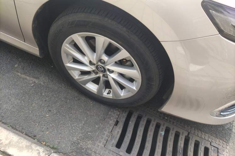 Used Toyota Camry 2021 2.0G Luxury Edition Right Front Wheel Hub