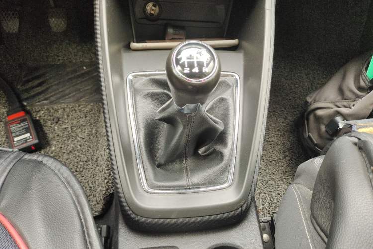 Used MG ZS 2017 1.5L Manual Fashion Edition
