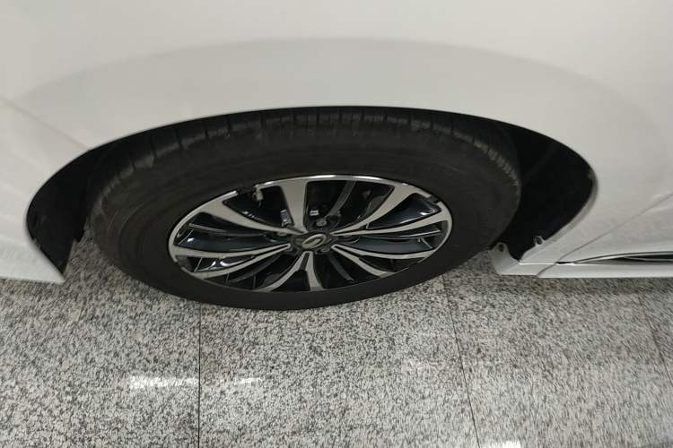 Used GAC Trumpchi M8 2021 Lingxiu Series 390T Deluxe Edition
