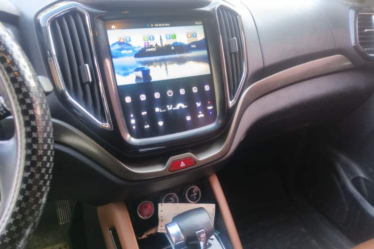 Used Oshan CX70 2017 CX70T 1.5T Automatic Luxury Edition