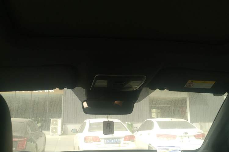 Used Dongfeng Fengon ix7 2020 2.0 TGDI Automatic Two-Wheel Drive Urban Luxury Edition Headliner