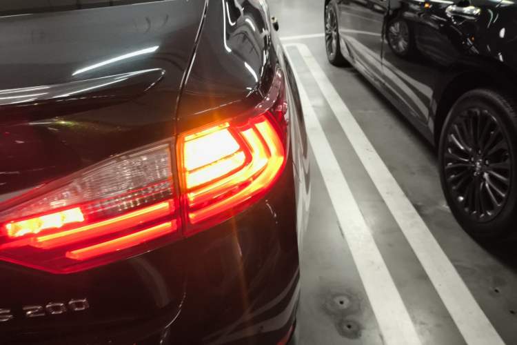 Used Lexus ES 2015 200 Elite Edition