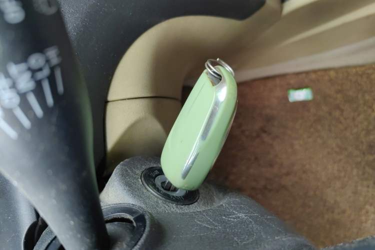 Used JMC Yusheng S350 2013 2.4T Two-Wheel-Drive Special Edition