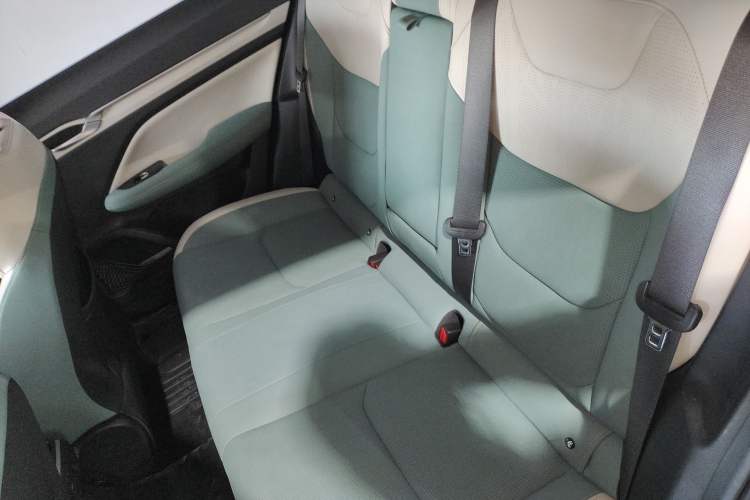 Used Geely Auto Emgrand L HiP 2022 1.5TD-DHT Pro 100KM Super Rui
