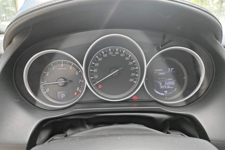 Used Mazda Atenza 2017 2.5L Skyactiv Sport Edition
