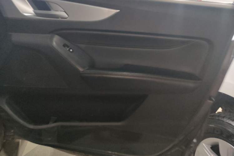 Used Great Wall Poer 2021 2.0T Commercial Version Automatic Diesel 4x4 Elite Long-Box GW4D20M