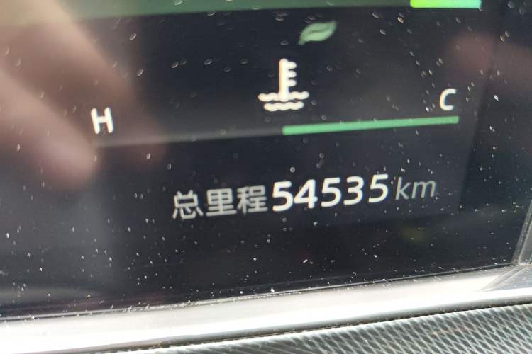 Used CHANGAN UNI-T 2022 1.5T Sport Edition Flagship Version Odometer Close Up