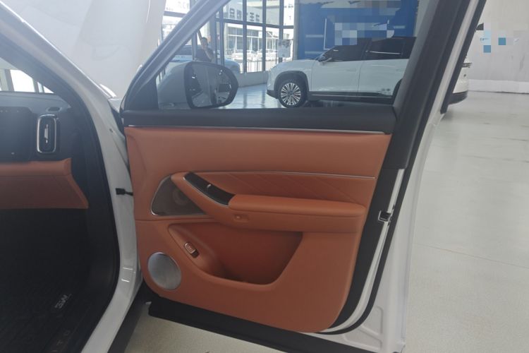 Used Hima AITO M8 2025 Extended-Range Max+ Version 53.4 kWh 5-Seater Edition