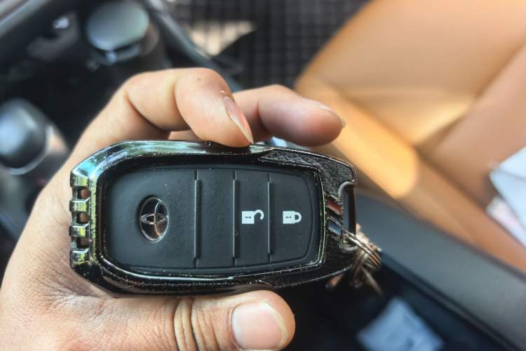 Used Toyota Highlander 2018 2.0T Four-Wheel Drive Knight Edition 7 Seats China VI Standard