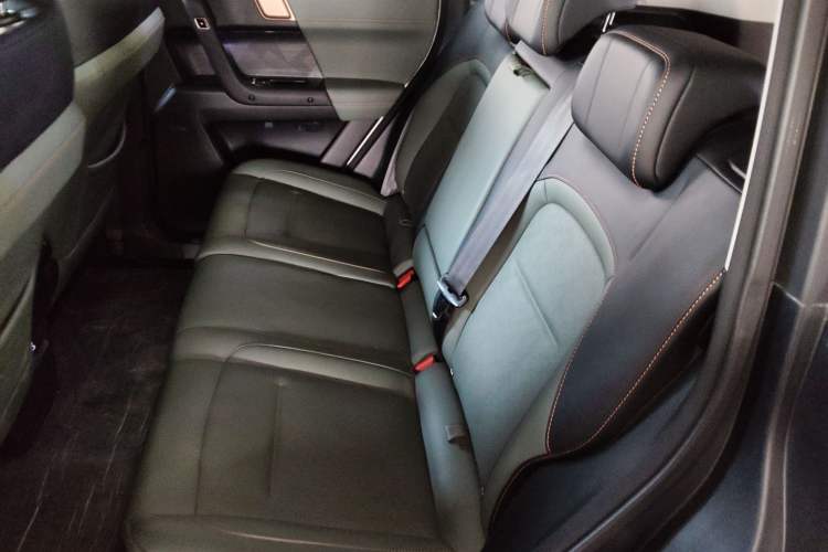 Used iCAR 03 2024 472km Four-Wheel Drive Long-Range Intelligent Advanced Version