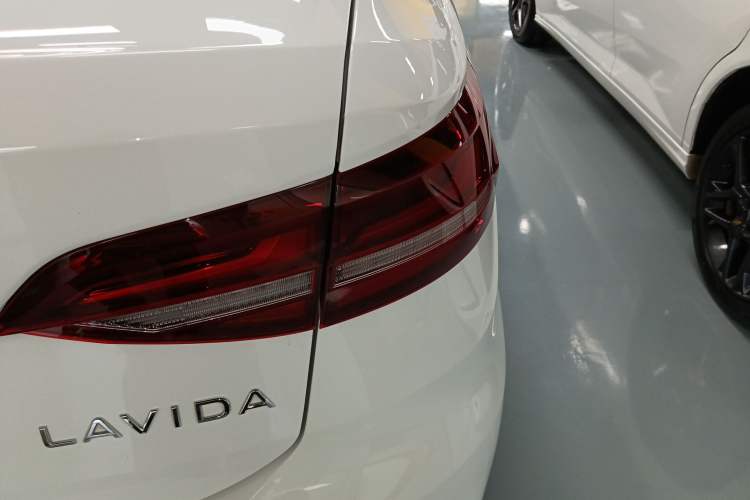 Used Volkswagen Lavida 2023 1.5L Automatic 5 Million Edition