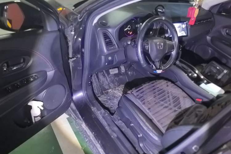 Used Honda Vezel 2017 1.8L CVT Front-Wheel Drive Pioneer Edition
