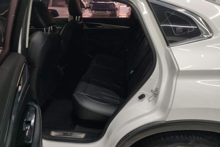 Used CHANGAN CS85 COUPE 2019 2.0T Automatic Version China V Standard
