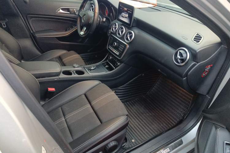 Used Mercedes-Benz A-Class (Import) 2018 A 200 Fashion Model